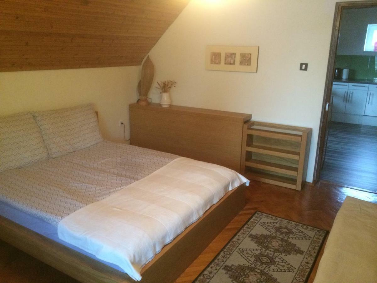 Apartman Luca Ньиредьхаза Экстерьер фото