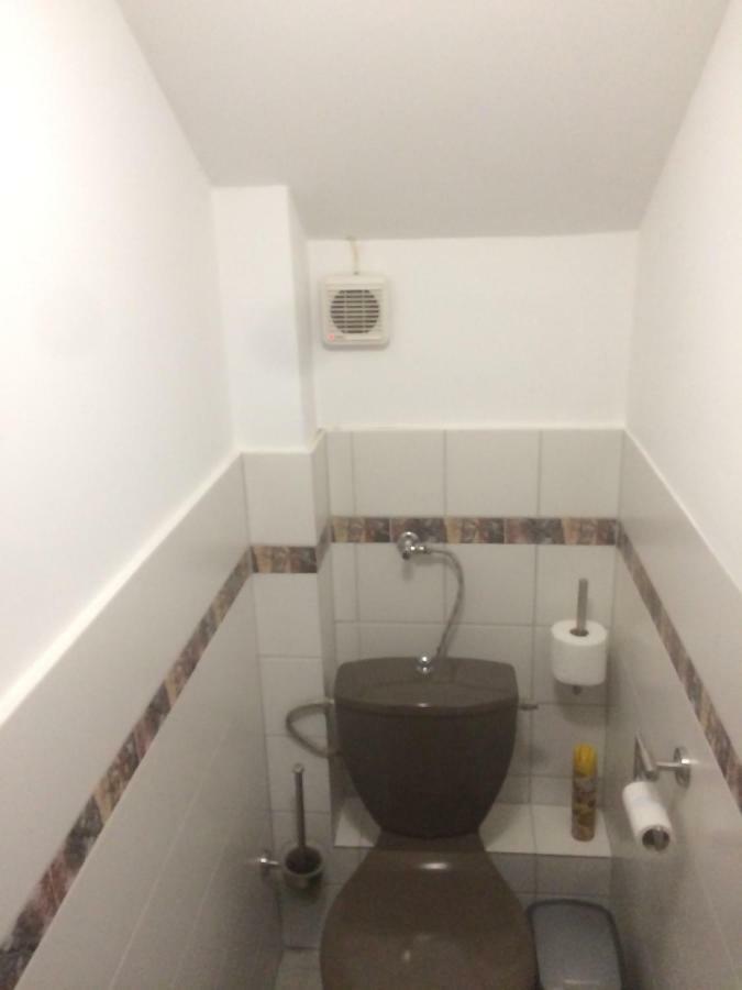 Apartman Luca Ньиредьхаза Экстерьер фото